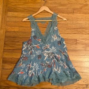 Intimately Free People Top